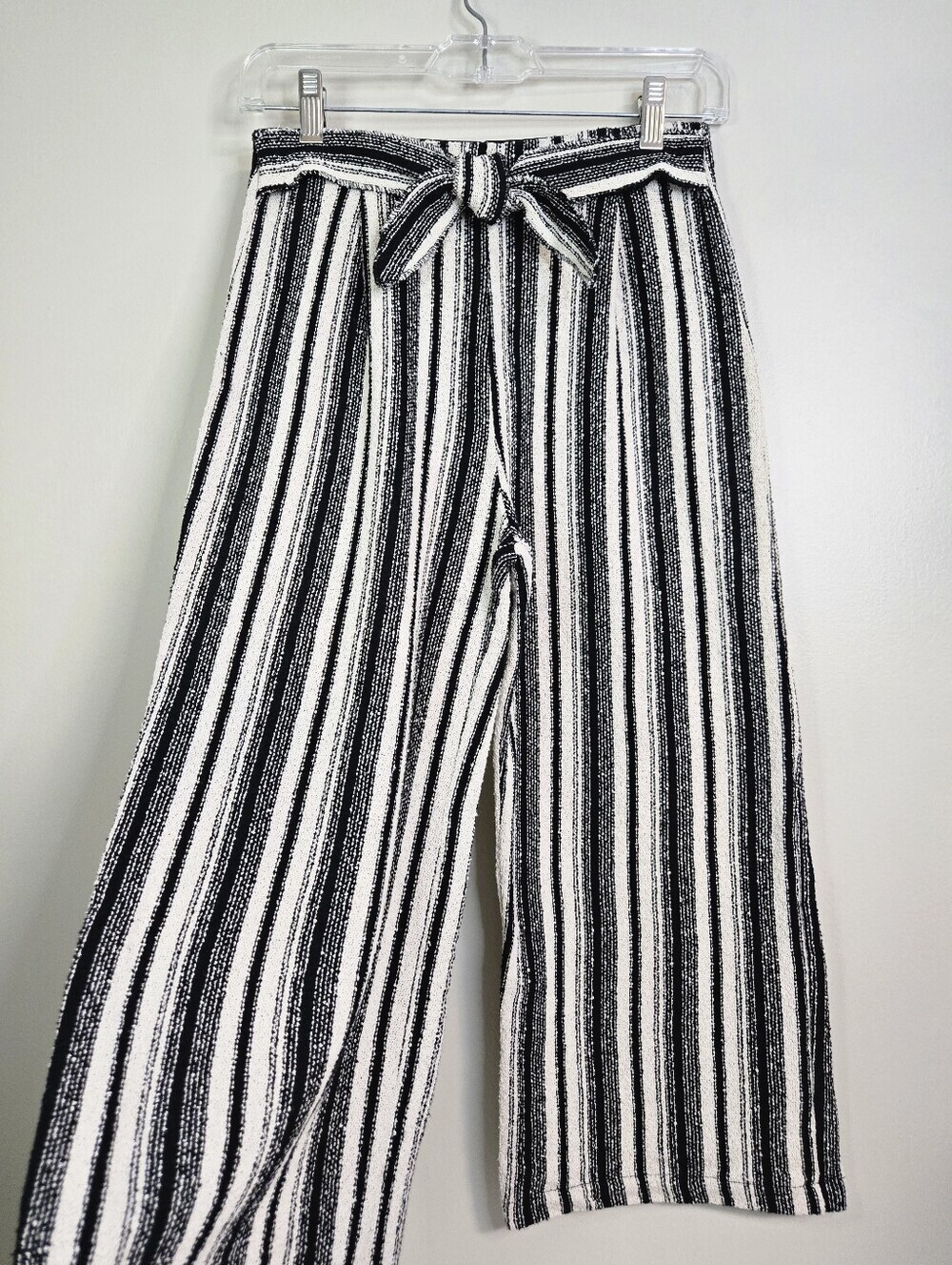 Zara Black & Cream Striped Wide-Leg Knit Pants, Size 11-12 ~ EUC - Picture 2 of 6